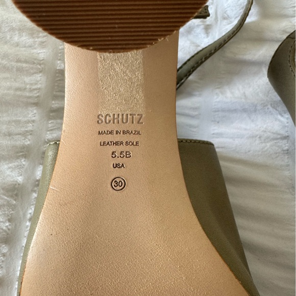 SCHUTZ Heels. Women’s Size 5.5. Olive Green Heels. - Picture 3 of 5